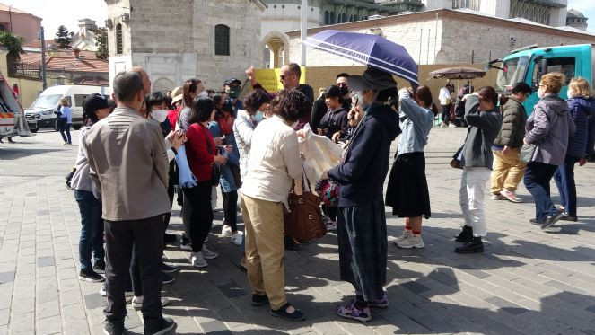 Sıcak havayı fırsat bilenler Taksim’e akın etti - Resim : 9