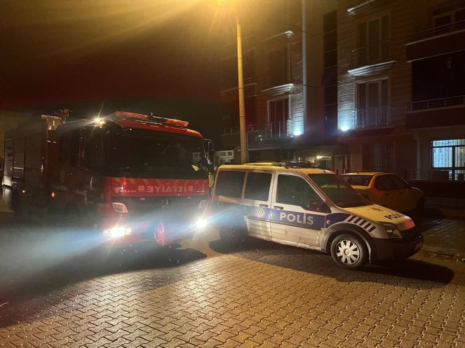 Elektrikli battaniye apartman sakinlerini sokağa döktü - Resim : 3