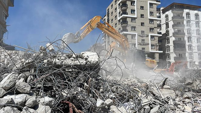 Hatay'da 29 mahallede çalışmalar sürüyor - Resim : 6