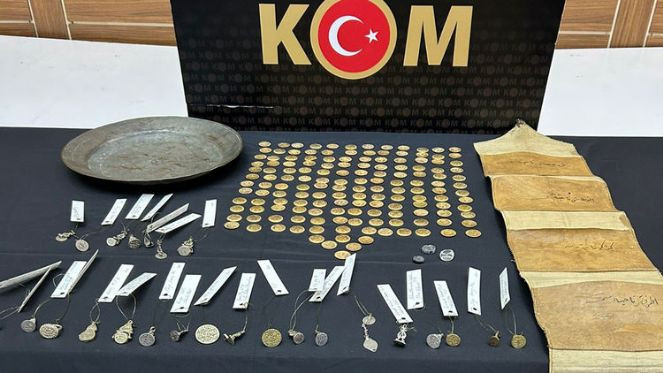 Tarihi eserleri sanal ortamda satanlara polis engeli - Resim : 1