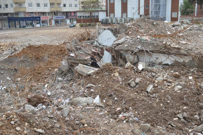 Oğlunun ölüm haberini aldı aynı gün öldü - Resim : 4