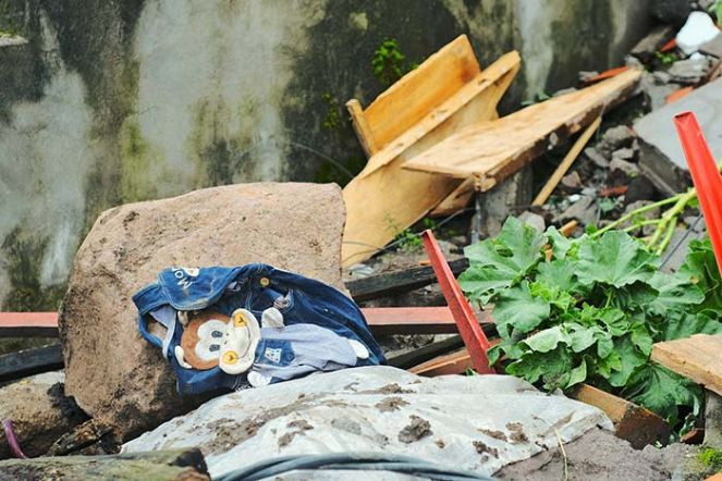 Ekvador'da ölenlerin sayısı 33'e yükseldi - Resim : 2