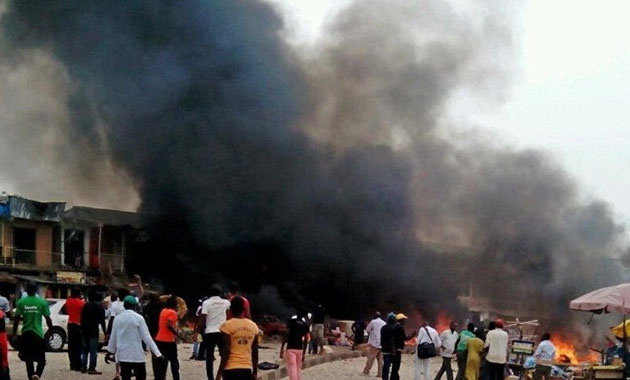 Nijerya'da bombalı saldırı:15 ölü