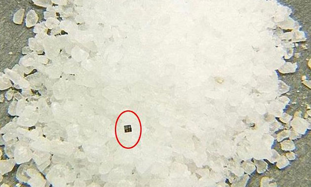 Tuz kristalinden daha küçük bilgisayar üretildi