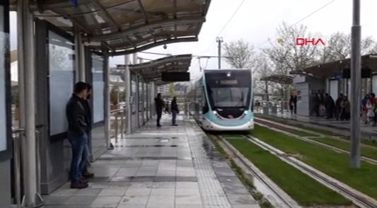 İzmir'de tramvay heyecanı