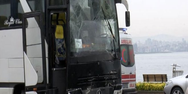 Öğrenci taşıyan iki otobüs çarpıştı!