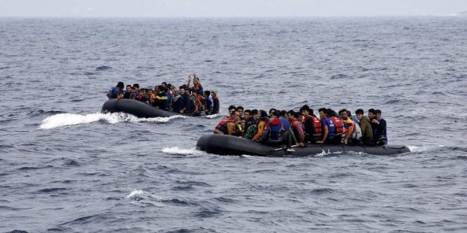 Ege'de 74 kaçak göçmen yakalandı