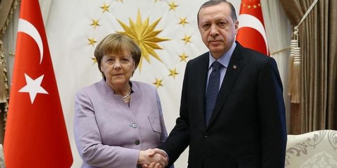Merkel'den Erdoğan'a davet
