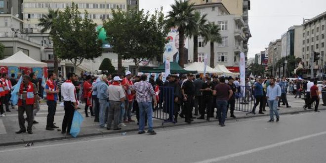 Denizli'de İYİ Parti, AKP gerilimi
