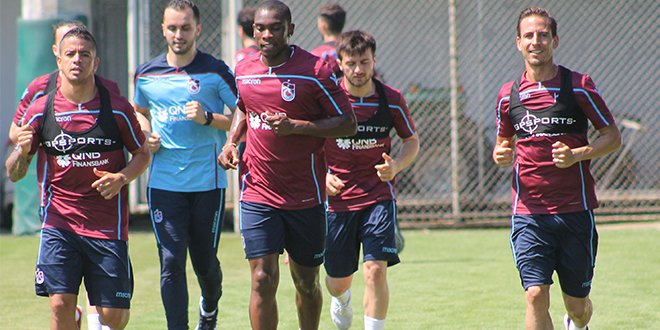 Trabzonspor’da üç futbolcu için noter tespiti