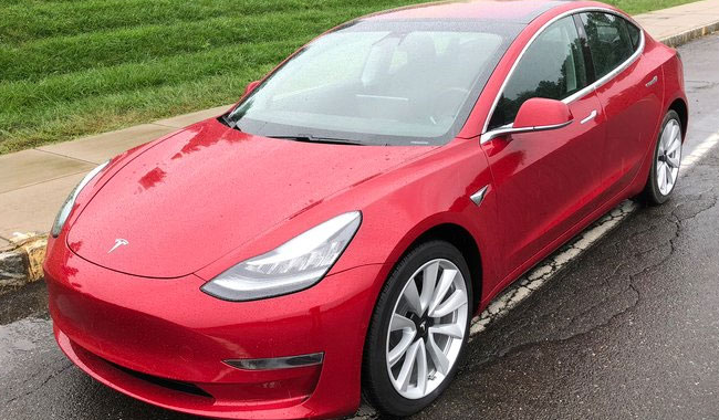 Tesla Çin'de Model 3 siparişleri almaya başladı