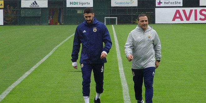 Fenerbahçe'de Tolga Ciğerci ilk kez idmana çıktı