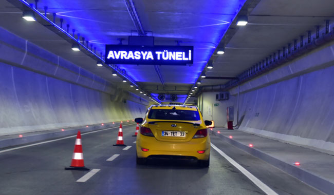 İstanbul'da Avrasya Tüneli'nde kaza