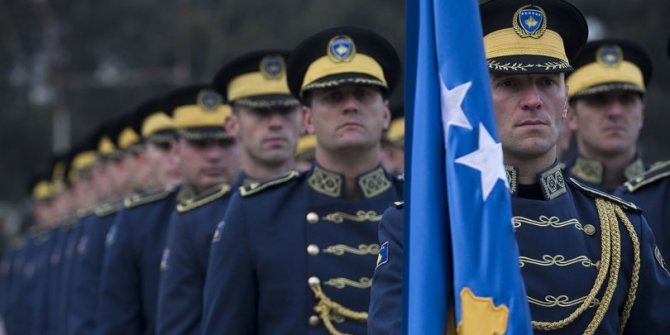 Kosova kendi ordusunu kuruyor!