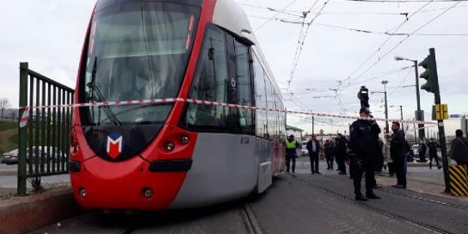 İstanbul'da tramvay kazası: Seferler yapılamıyor