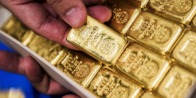 Altının kilogramı 214 bin 900 liraya yükseldi