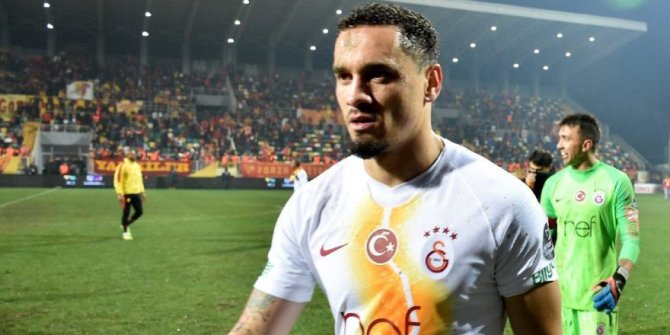 Galatasaray'da Maicon'un kafası karışık