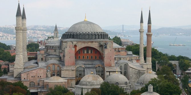 İstanbul’a en çok Arap ve İranlı turist geldi!