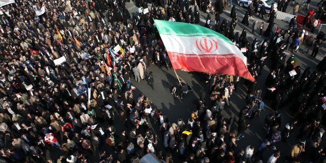 İran hâlâ nükleer anlaşmaya uyuyor