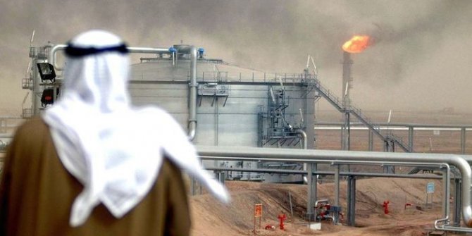 Suudi Arabistan'dan petrol üretimi kesintisi