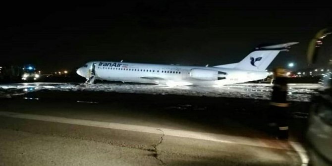 İran'da yolcu uçağı yandı