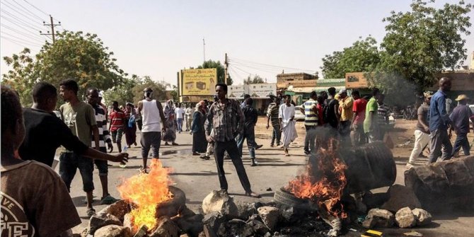 Sudan'daki gösterilerde 13 kişi hayatını kaybetti