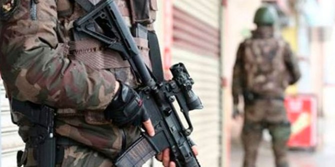 Mersin'de IŞİD operasyonu: 8 gözaltı