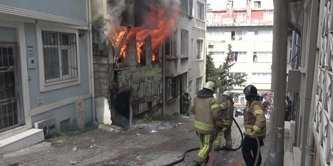 Beyoğlu'nda yangın