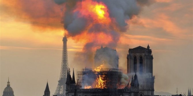 Notre Dame yangınının nedeni açıklandı!