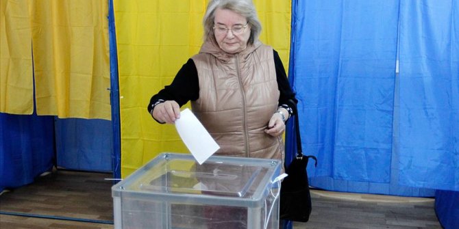 Ukrayna'da seçim sonucu belli oldu