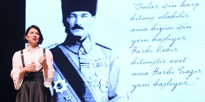 'Kemal' müzikali 19 Mayıs 1919 için turnede
