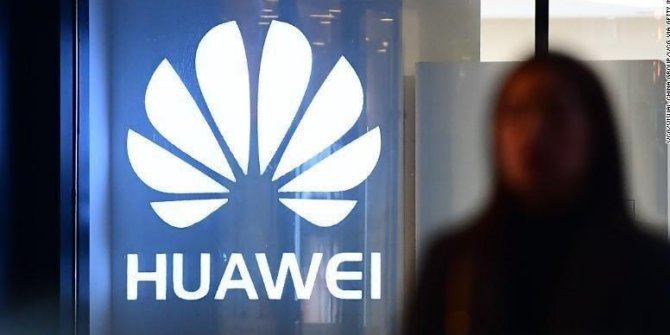 Huawei ABD'nin yaptırımlarını mahkemeye taşıyor
