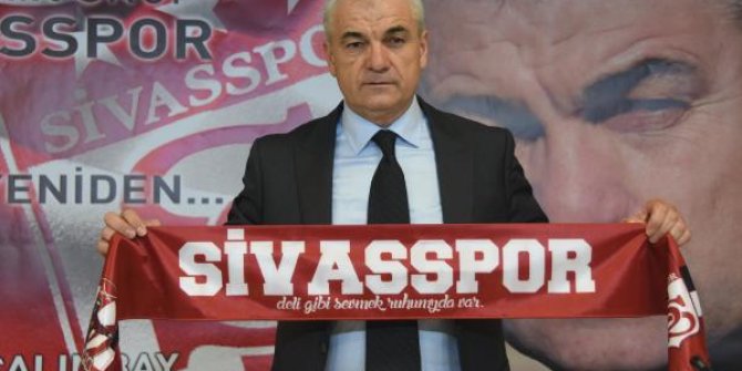 Rıza Çalımbay, Sivasspor'a imza attı