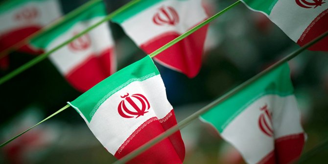 İran, İngiliz Büyükelçiyi Dışişleri'ne çağırdı