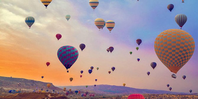 Kapadokya'da bir ilk: Balon festivali
