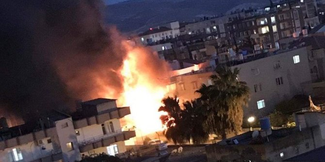 Reyhanlı'da bir evde patlama: Yaralılar var