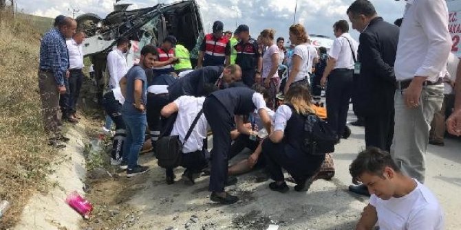 İstanbul'da midibüs kazası! 34 yaralı