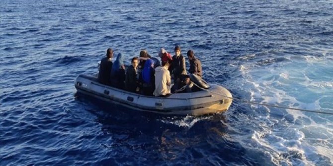 Çanakkale'de 32 düzensiz göçmen yakalandı