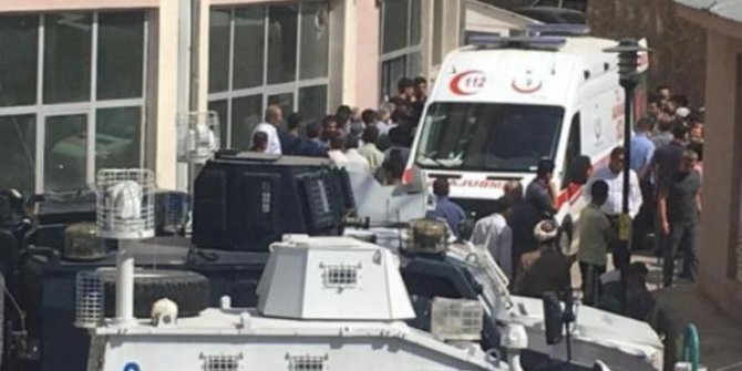 Şemdinli'de askeri araca saldırı