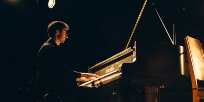 Ünlü piyanist Grinko Türkiye turnesine çıkıyor