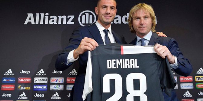 Juventus, Merih Demiral'ı tanıttı
