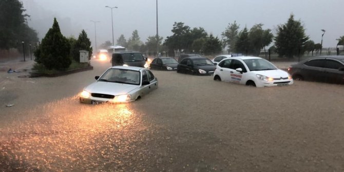 Zonguldak yağmura teslim