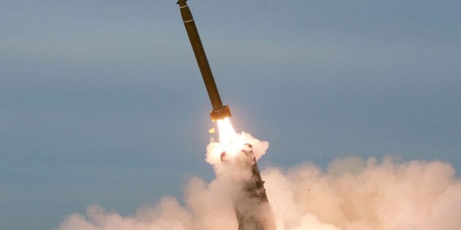Kuzey Kore, 'süper büyük' füze sistemini denedi