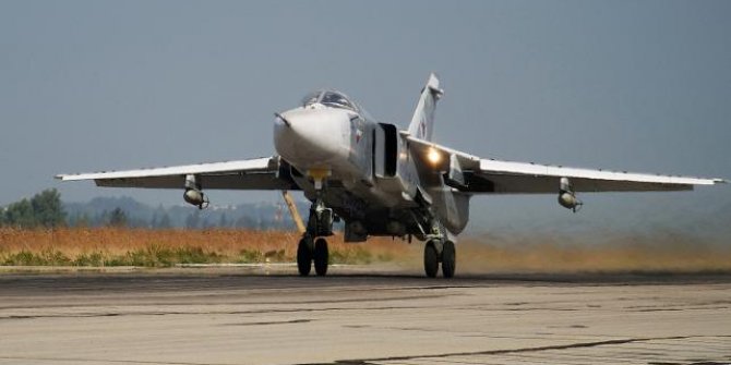 Rusların SU-34 uçakları havada çarpıştı