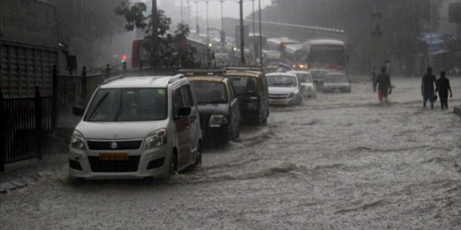 Hindistan'da muson yağmurları: 59 kişi öldü