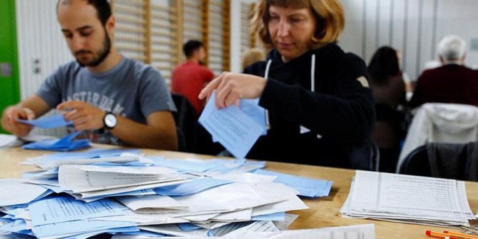 İsviçre'deki seçimlerde sürpriz sonuç