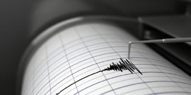 Endonezya'da 7,2 şiddetinde deprem