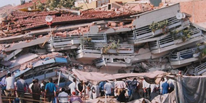 Düzce depreminde kaç kişi öldü?