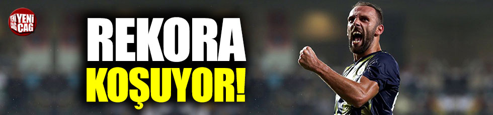 Vedat Muriqi Fenerbahçe'de rekora koşuyor