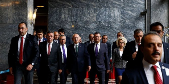 CHP, EKOBÜS'le yola çıkıyor